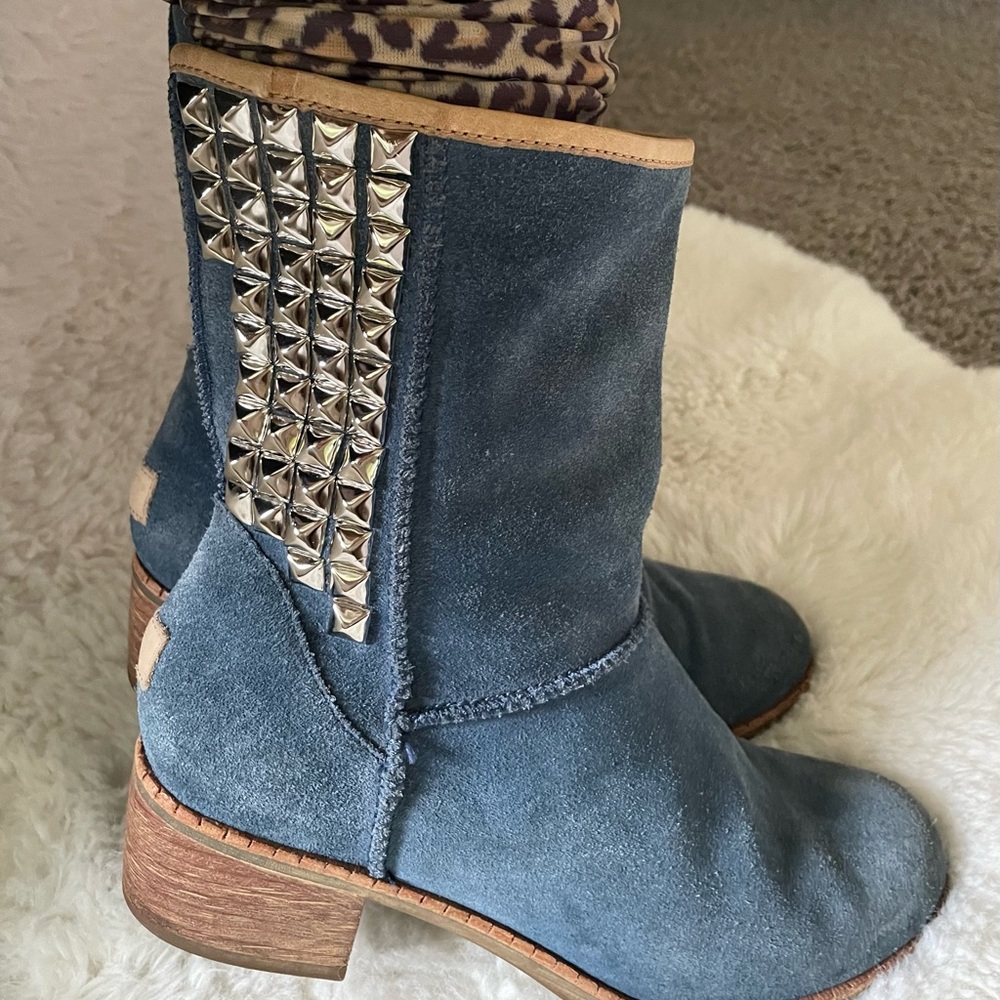 Studded blue suede boots. Size 7.